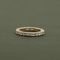 Baguette And Round Diamond Filigree Wedding Band