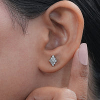 Round Diamond Cluster Stud Earrings