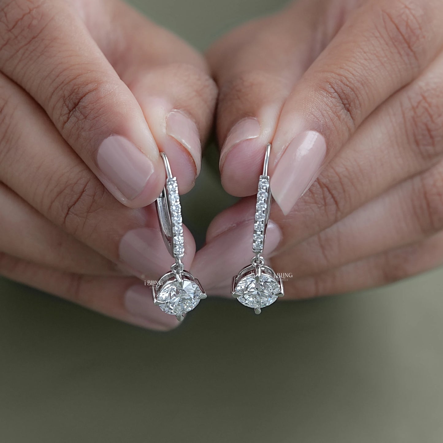 Round Cut Diamond Dangle Drop Earrings