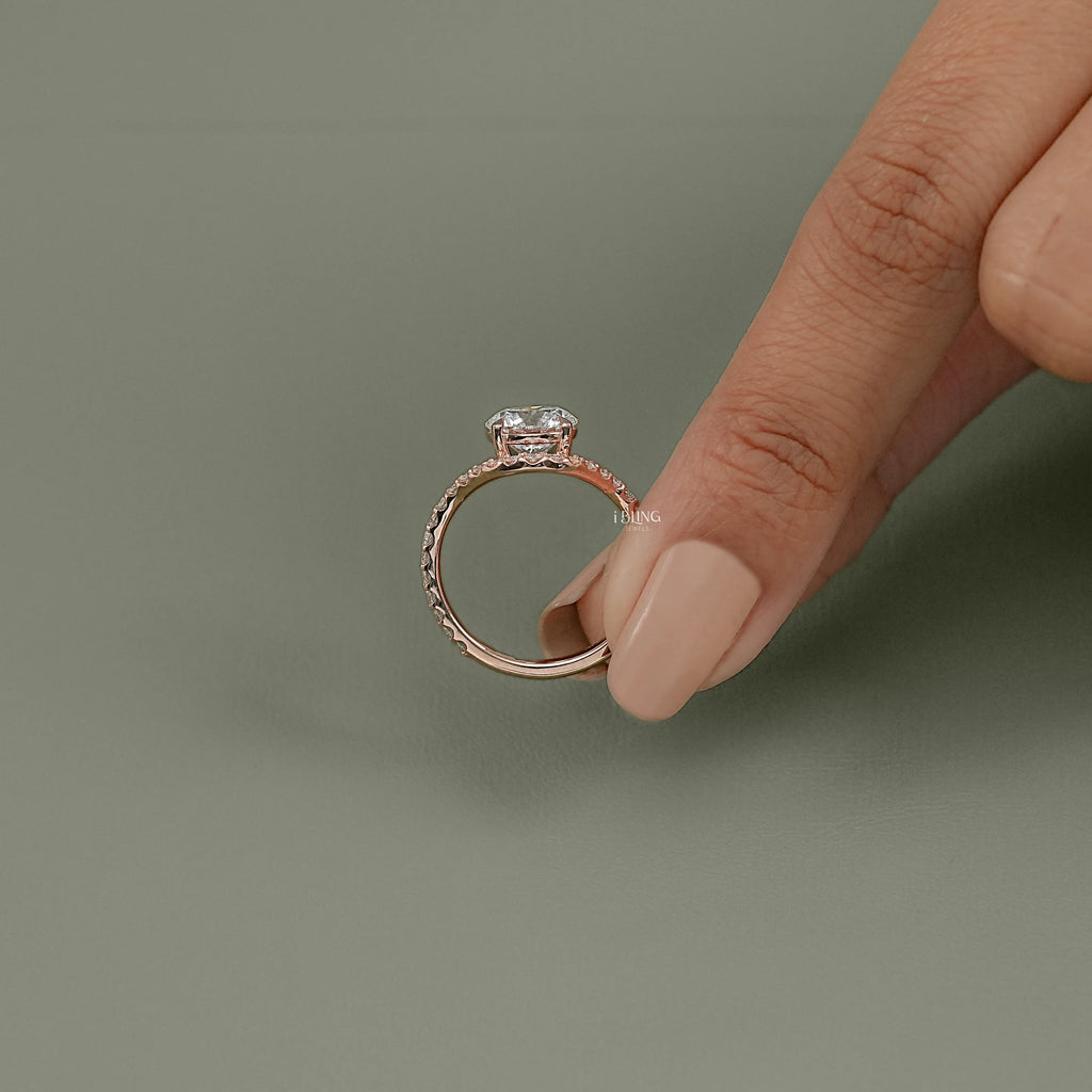Round Curved Lab Diamond Accent Ring