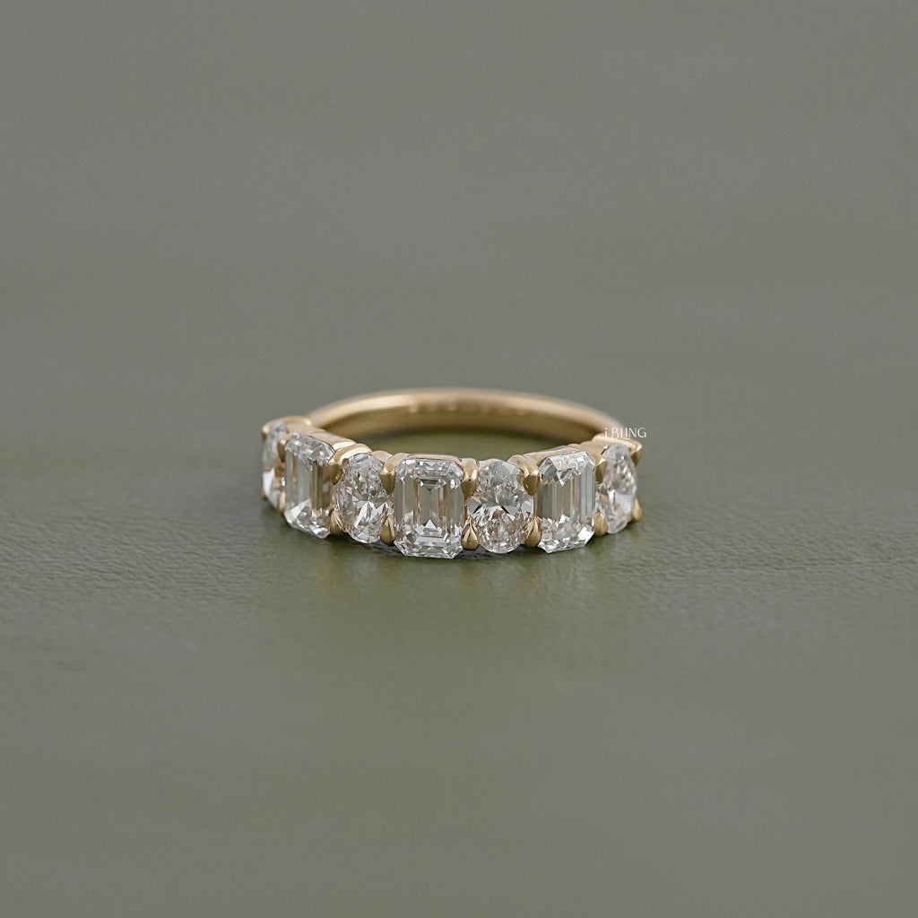 Emerald And Oval Diamond Seven Stone Wedding Band