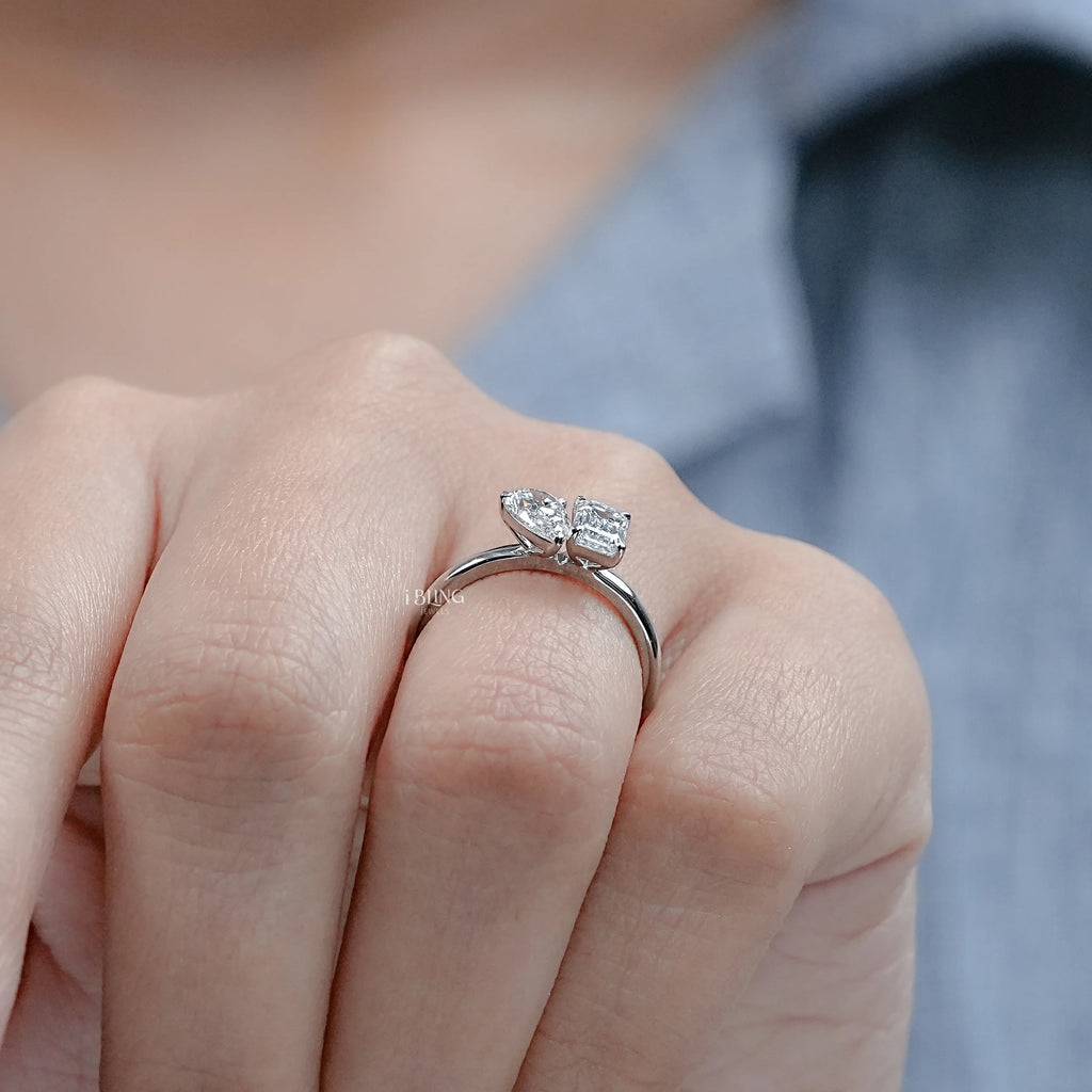 Pear And Emerald Diamond Toi Et Moi Wedding Ring