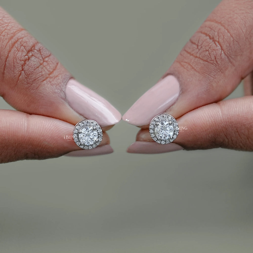 Round Cut Lab Grown Diamond Halo Stud
