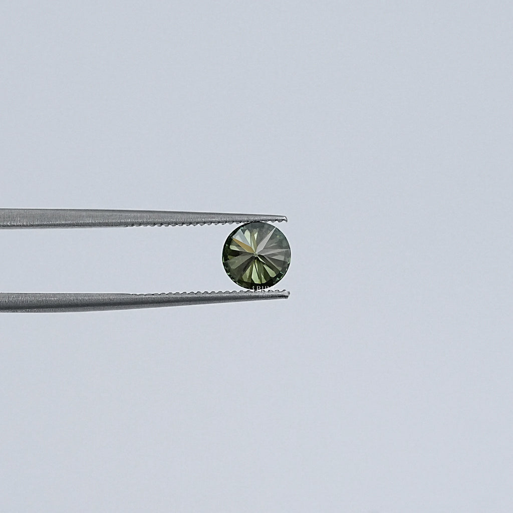 Green Round Lab Grown Loose Diamond