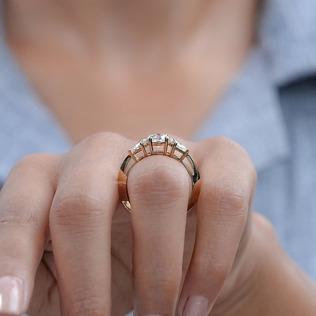 Three Stone Round Lab Diamond Engagement-Ring