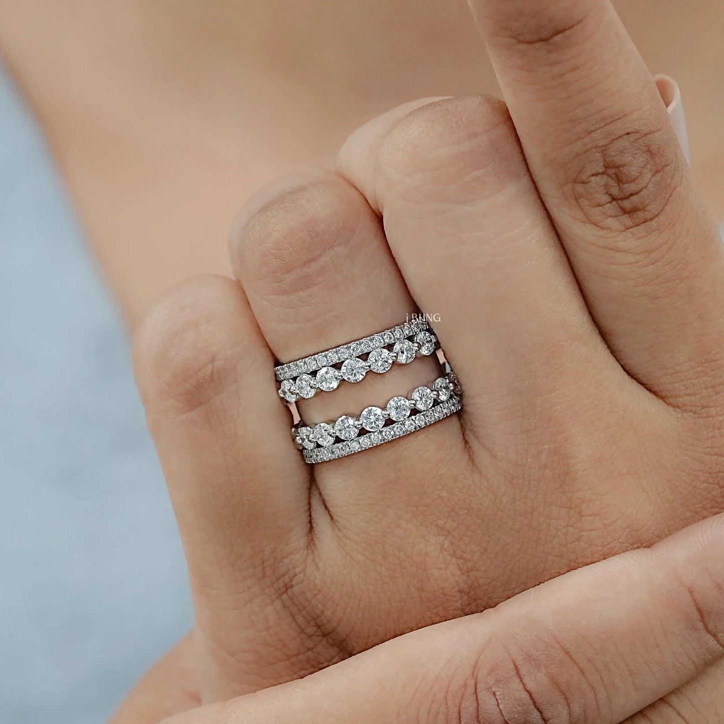 Round Diamond Guard Wrap Wedding Band