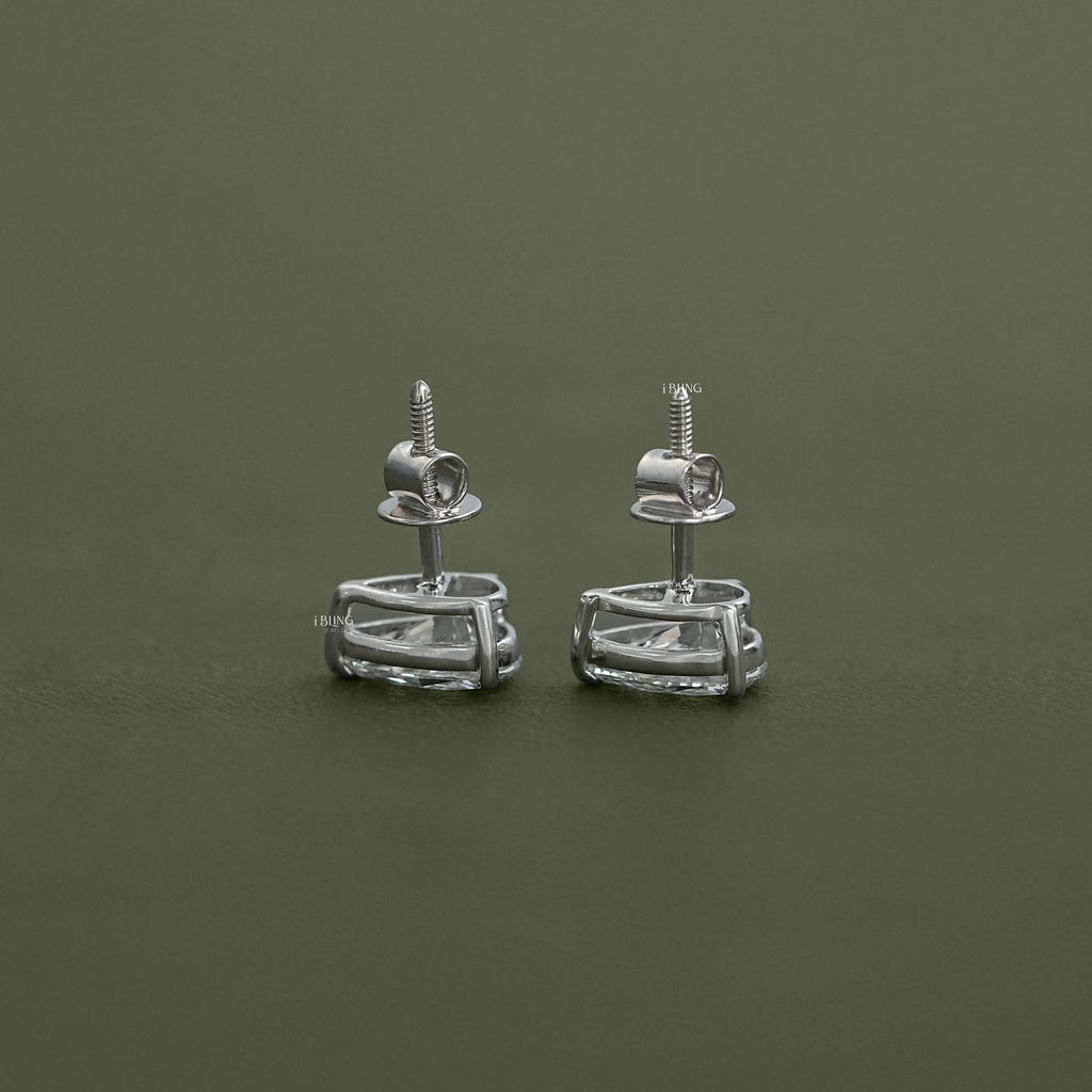 Pear Lab Diamond Stud Earrings