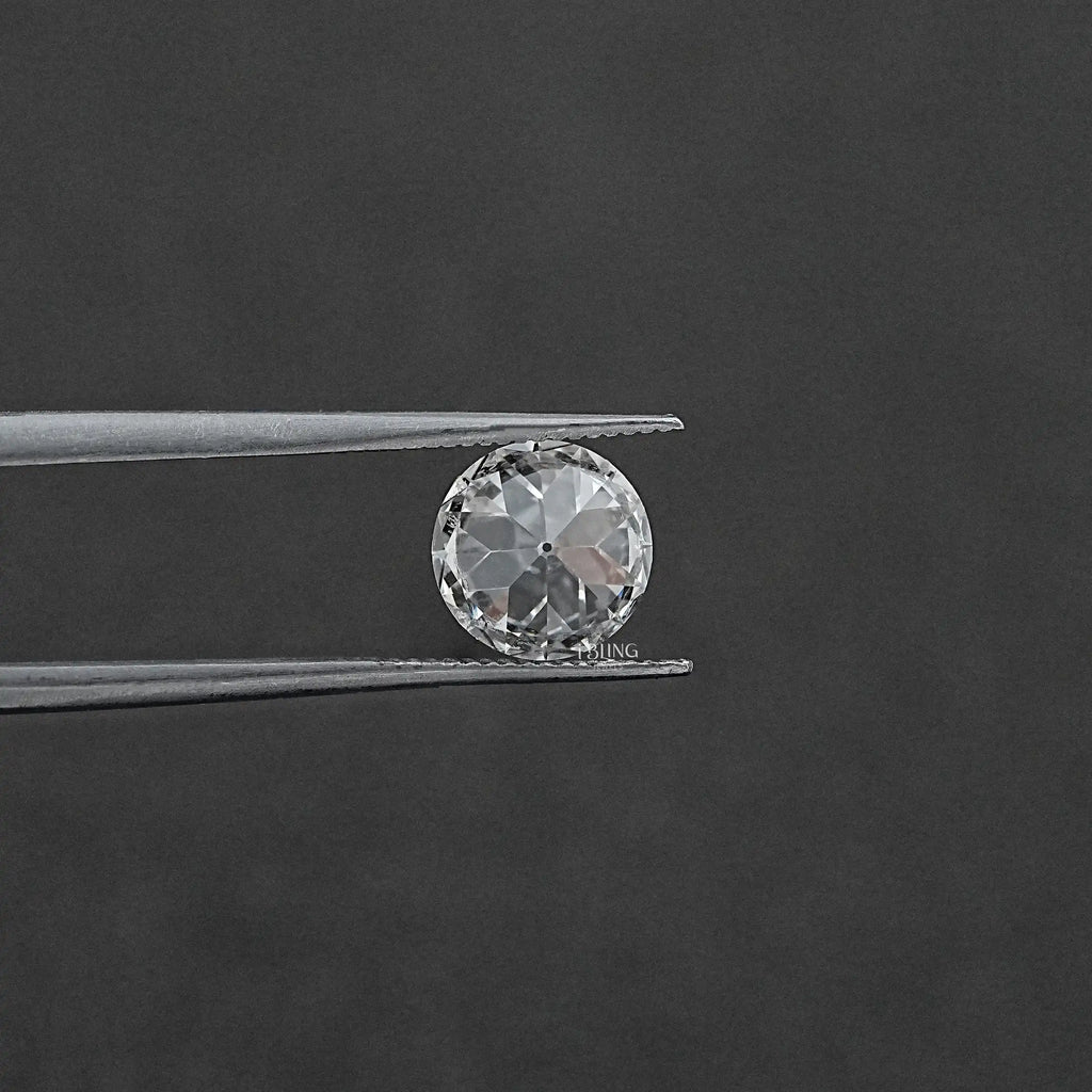 OEC Flower Pattern Round Cut Lab Grown Diamond