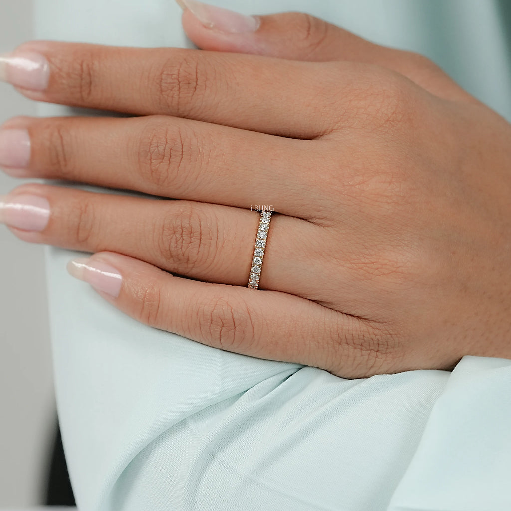 Round Cut Lab Diamond Tinny Half Eternity Band