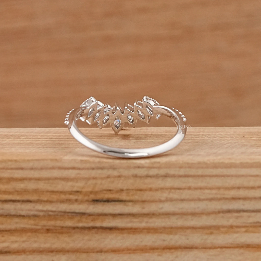 Marquise-Cut Lab Grown Diamond Curved Band