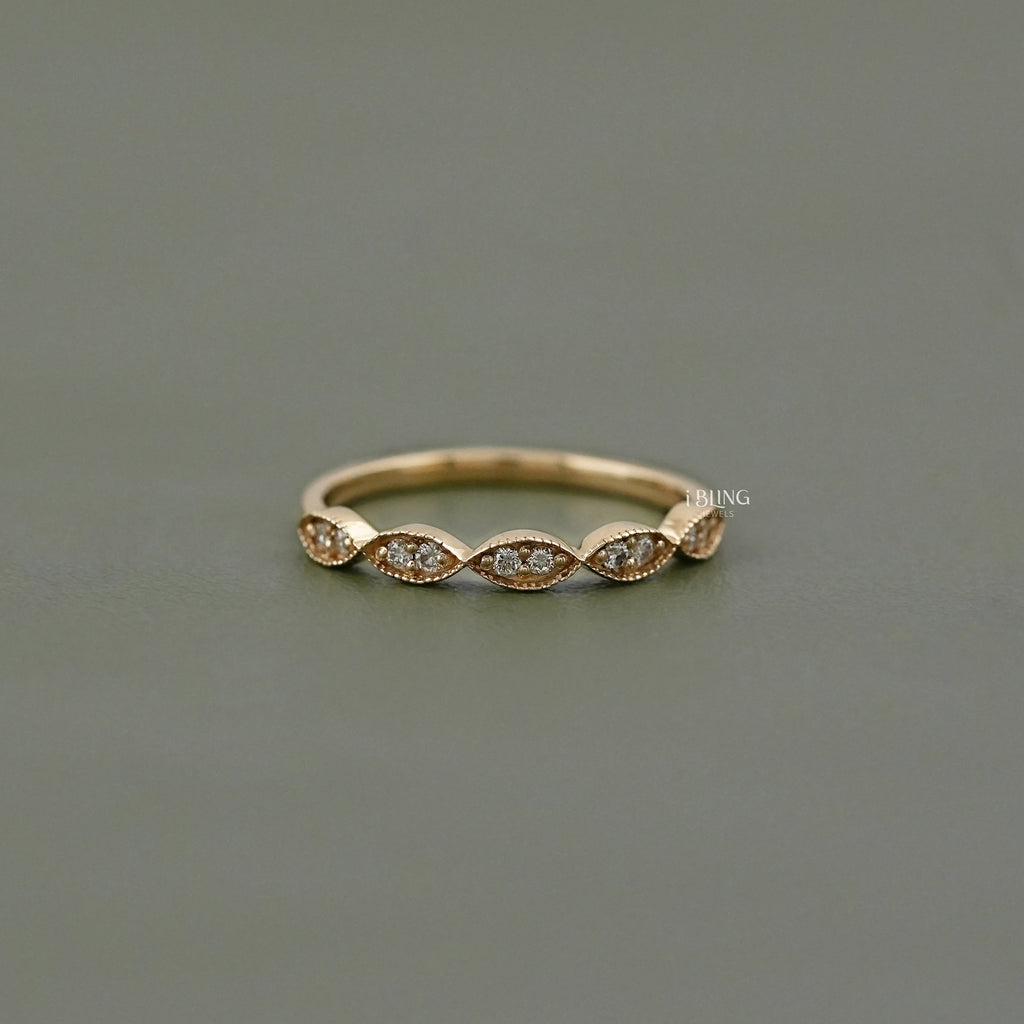 Round Diamond Milgrain Setting Wedding Ring