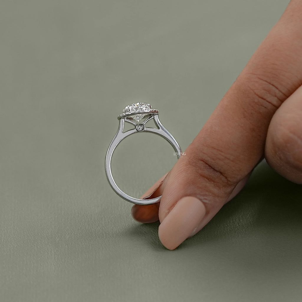 Oval Cut CVD Diamond Halo Ring