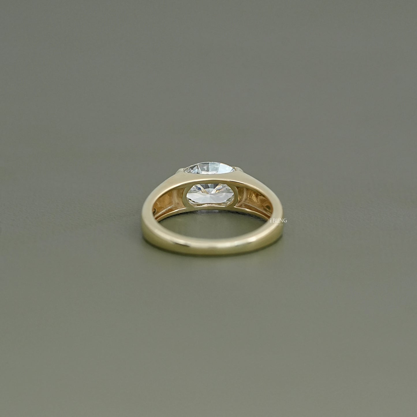 East-West Set Oval Cut Diamond Engagement Ring Solitaire Ring