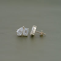 Pear And Emerald Diamond Toi Moi Stud Earrings