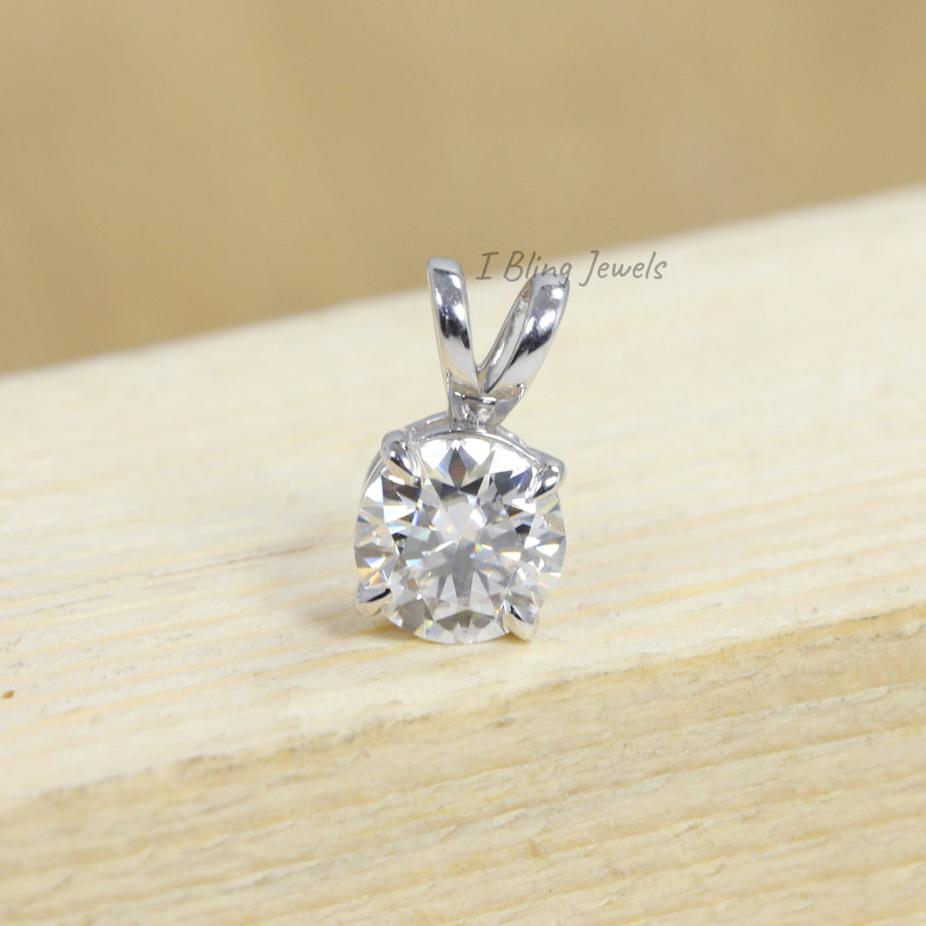 Round Cut Moissanite Solitaire Pendant