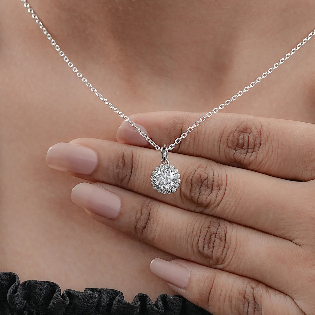 Round Diamond Halo Necklace