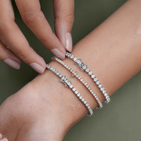 Prong Set Round Diamond Tennis Bracelet
