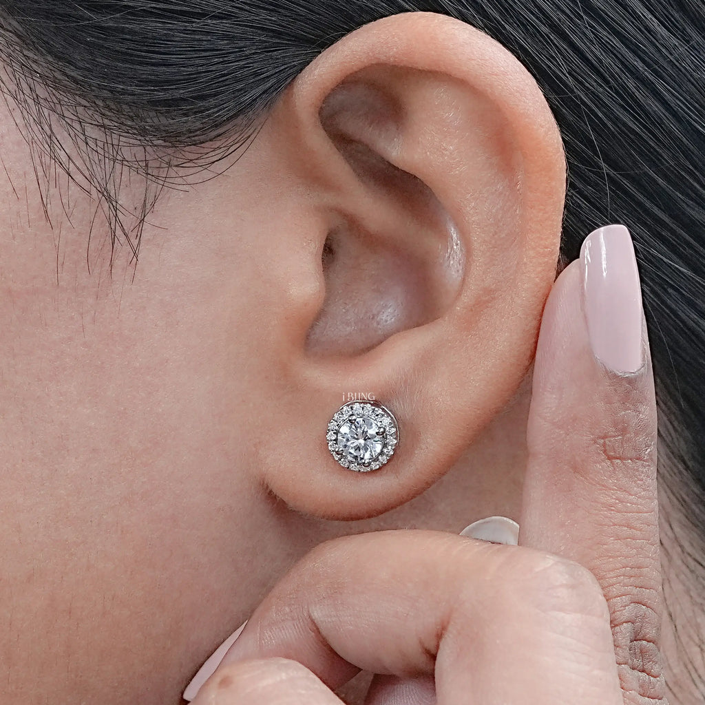 Round Cut Lab Grown Diamond Halo Stud