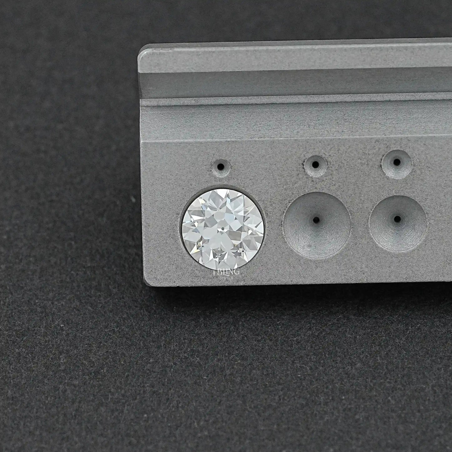 OEC Round Cut Lab Grown Diamond