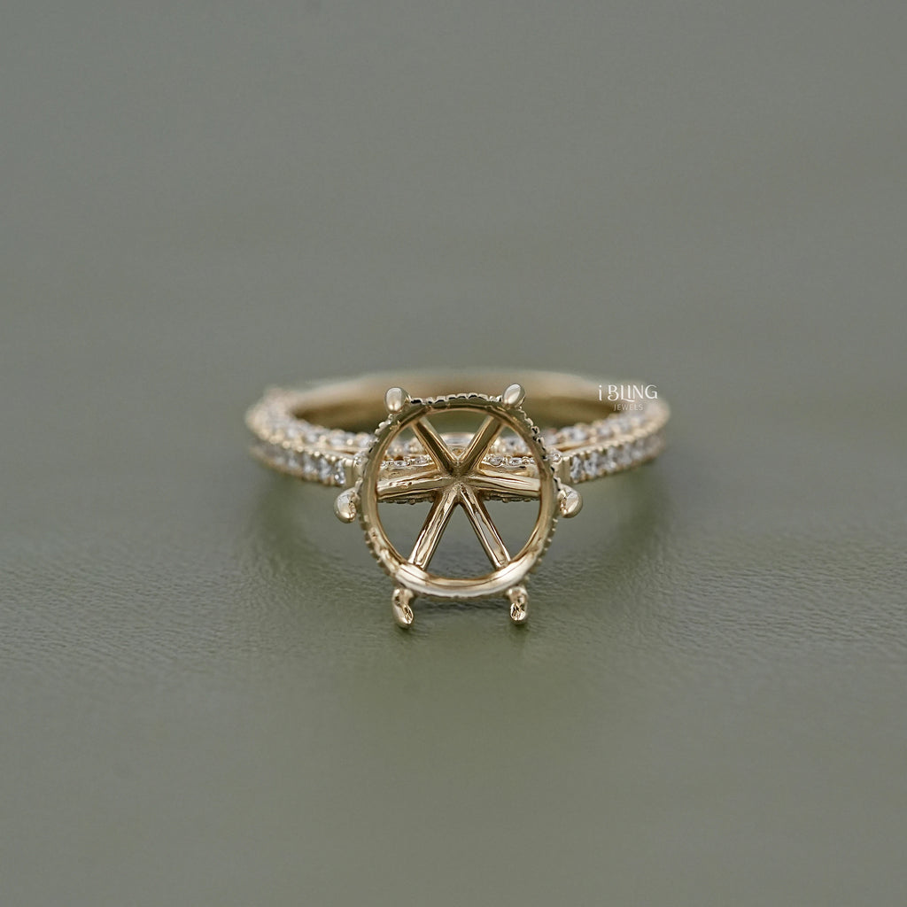 Round Shape Semi Mount Engagement Ring