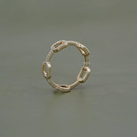 Round Diamond Link Chain Wedding Ring