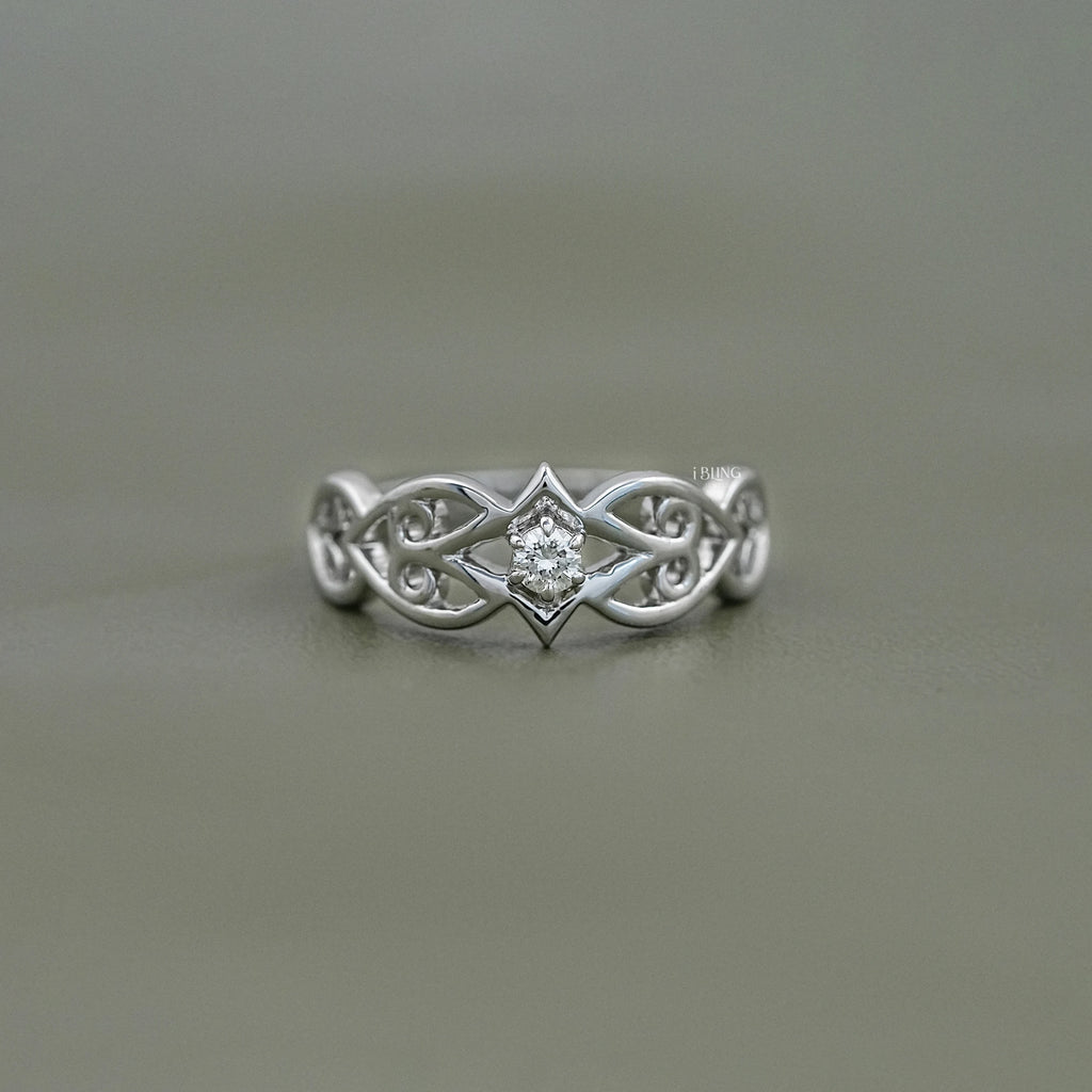 Round Cut Lab Grown Diamond Vintage Engagement Ring