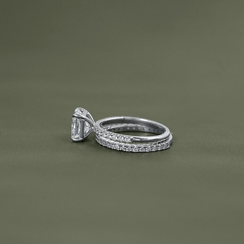Square Radiant Cut Dimond Accent Engagement Ring Set
