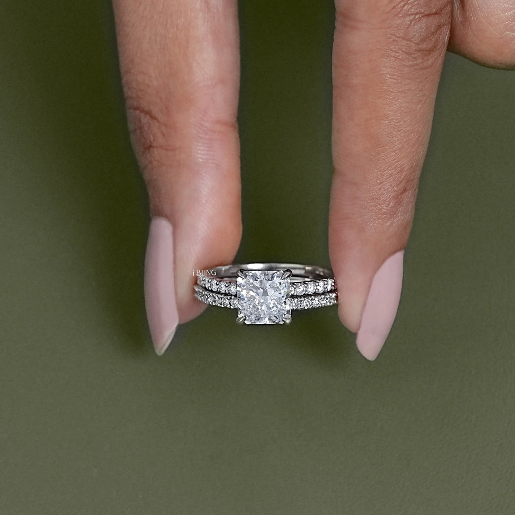 Square Radiant Cut Dimond Accent Engagement Ring Set