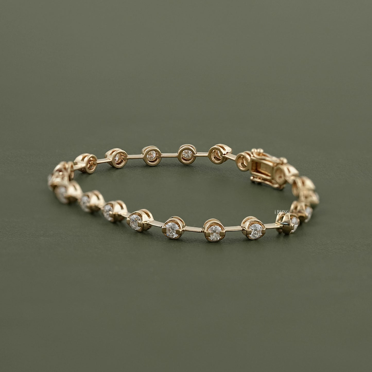 Round Moissanite Wedding Tennis Bracelet
