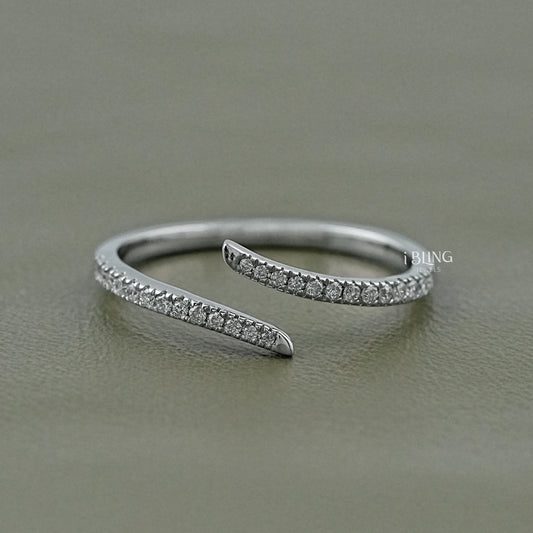 Lab Grown Round Diamond Bypass Open Diamond Ring