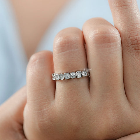 Round & Baguette Diamond Bezel Set Alternative Band
