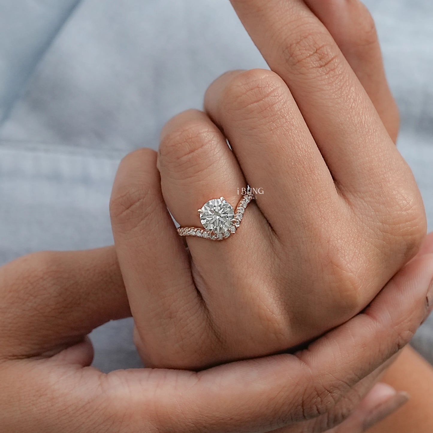 Round Curved Lab Diamond Accent Ring Solitaire Ring