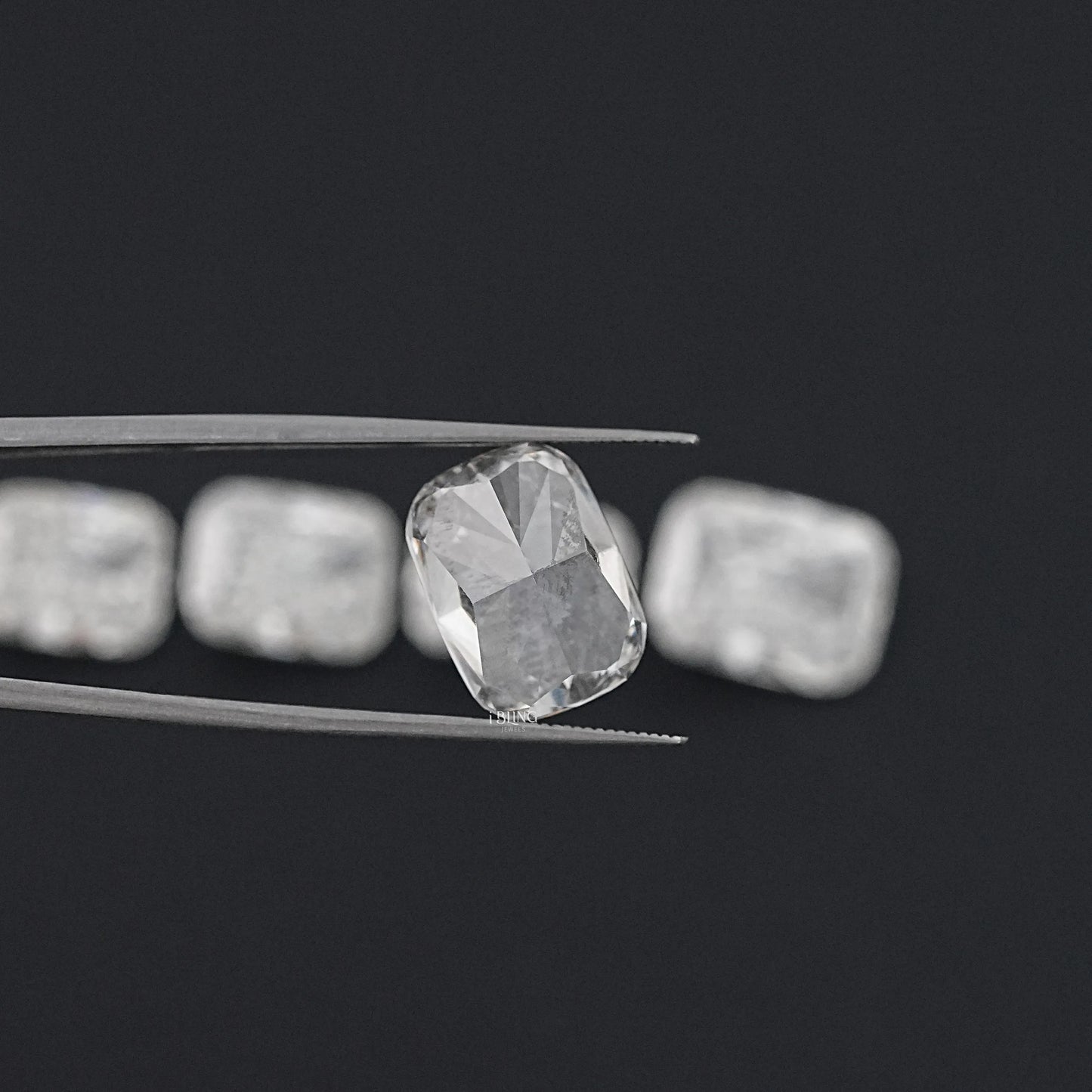 Cushion Cut IGI Certified Loose Diamond