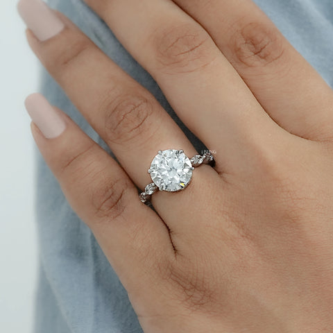 Round Diamond Cluster Accent Set Ring