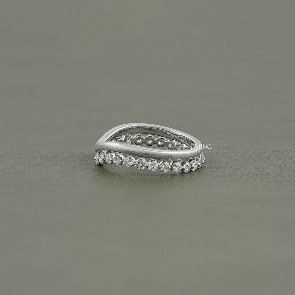 Double Row Wave Round Diamond Band