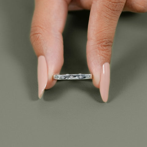 Starburst Round Cut Lab Diamond Promise Band