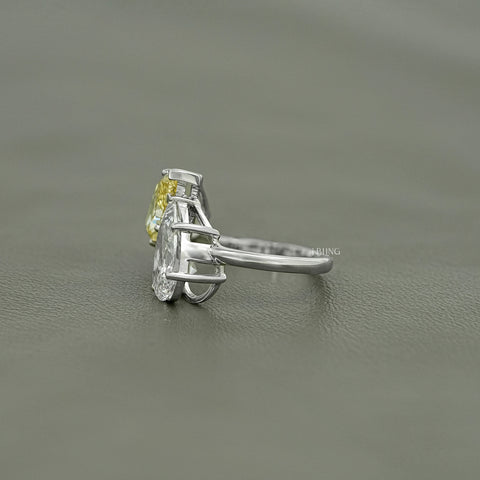 Fancy Vivid Yellow Pear Diamond Toi Moi Ring