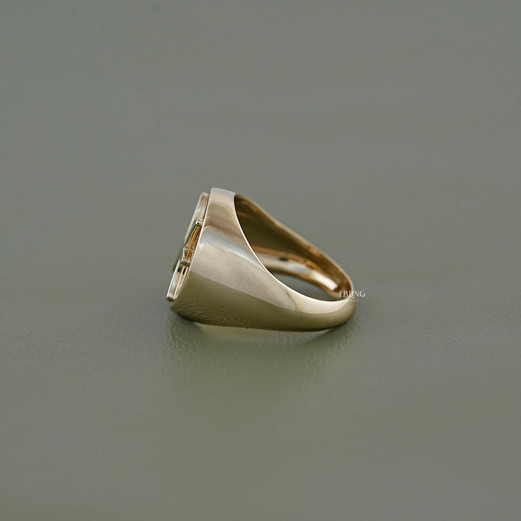 Yellow Gold Pisces Zodiac Unisex Signet Ring