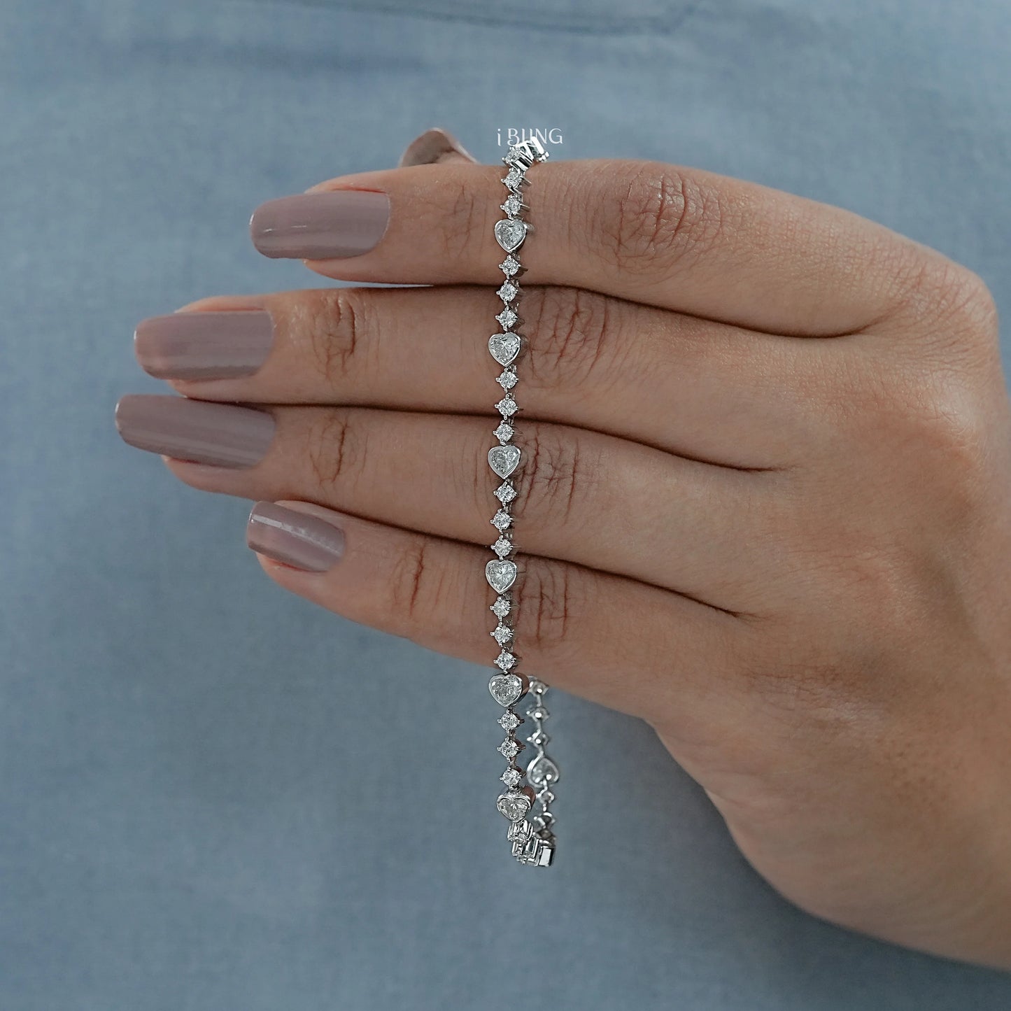 Heart & Round Cut Diamond Tennis Bracelet Tennis Bracelet