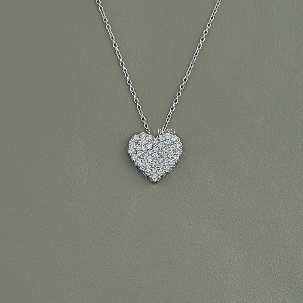 Heart Shape Round Cut Lab Grown Diamond Necklace