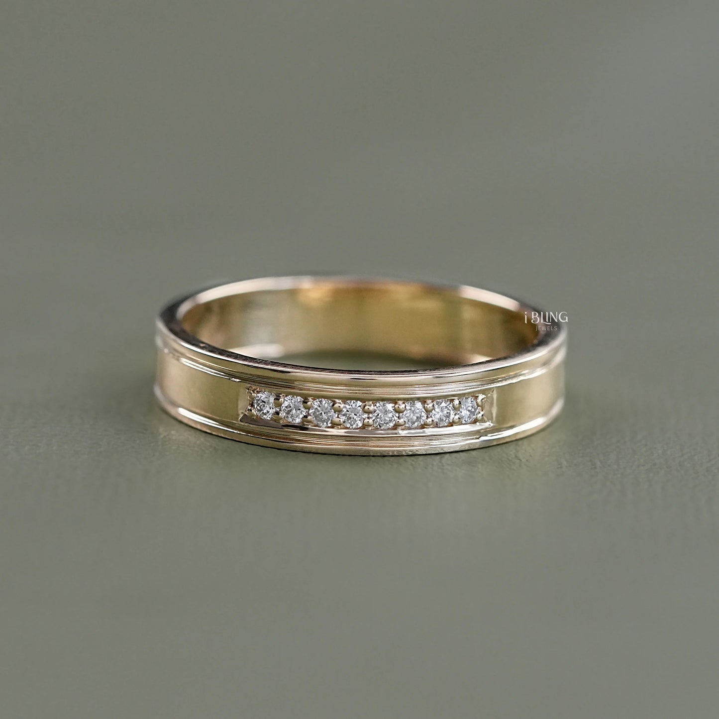 Round Lab Diamond Men's Wedding Band Men's Ring