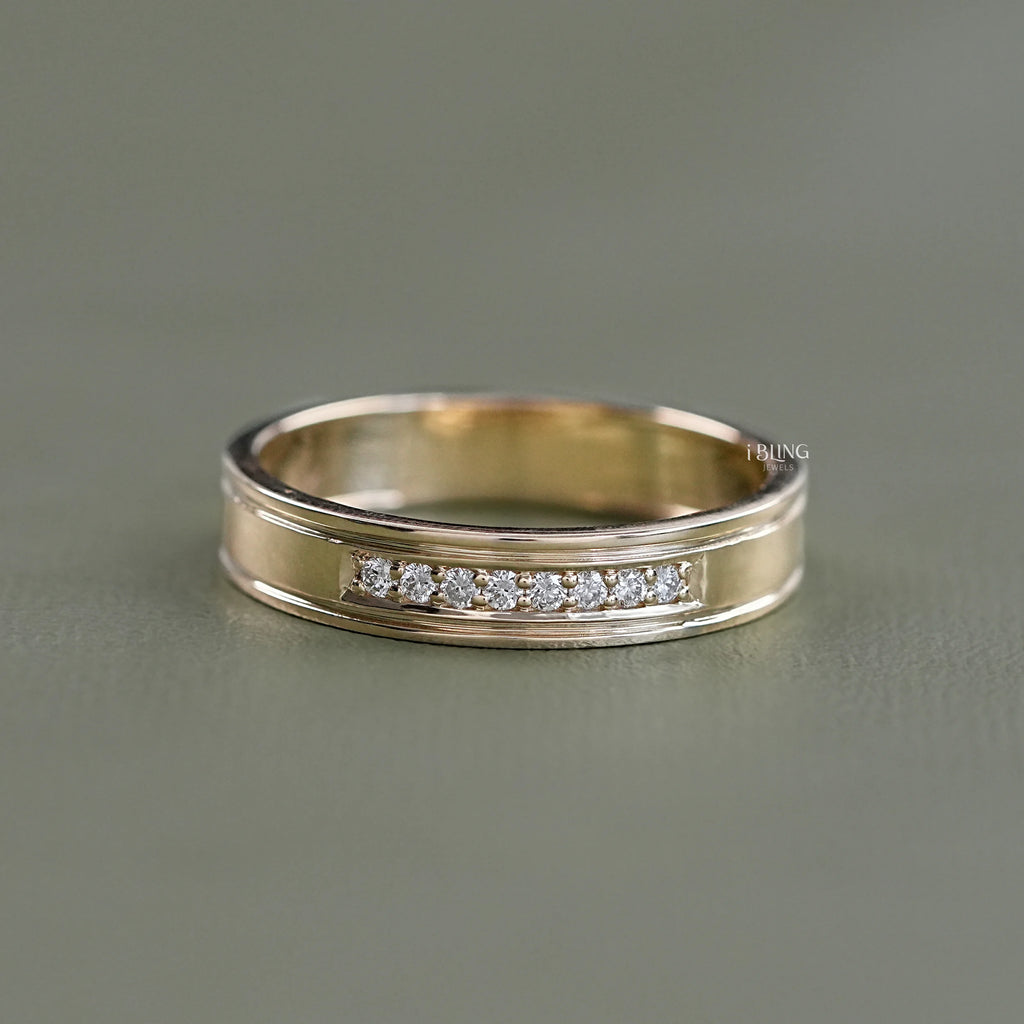 Round Lab Diamond Men's Wedding Band