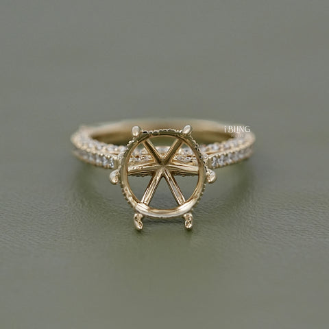 Round Shape Semi Mount Engagement Ring