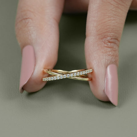 Round Cut Lab Grown Twisted Wedding Band