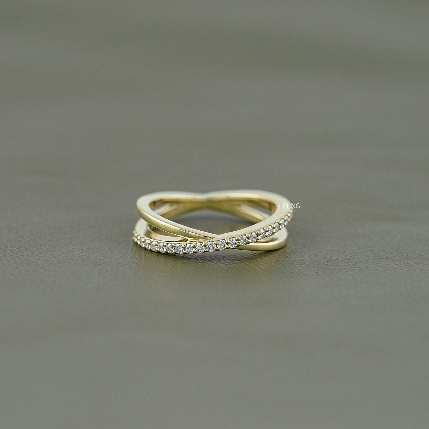 Round Cut Lab Grown Twisted Wedding Band