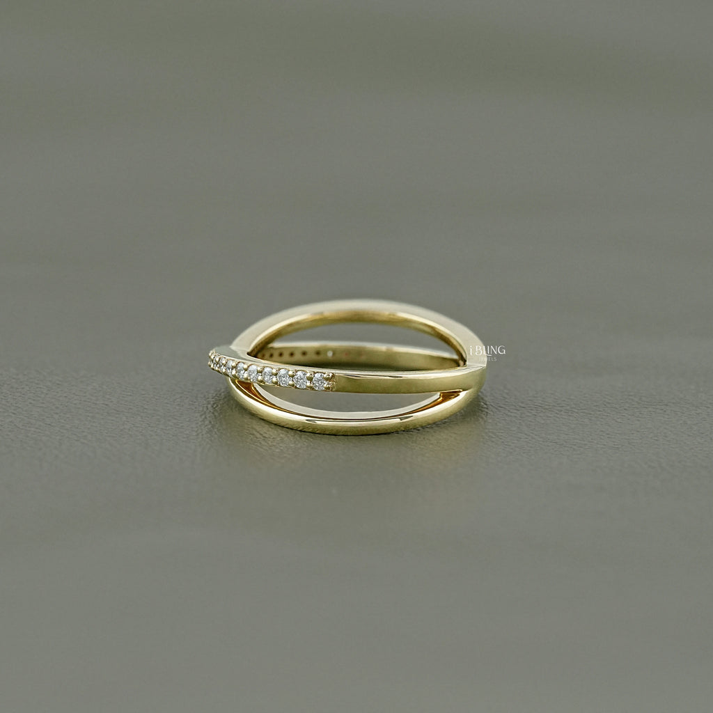 Round Cut Lab Grown Twisted Wedding Band