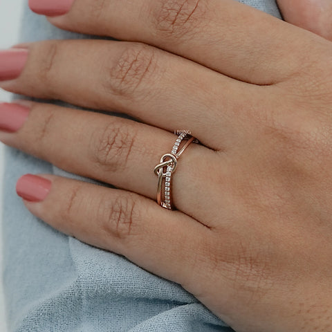 Round Cut Lab Grown Diamond Knot Wedding Band