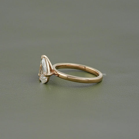 Pear Lab Diamond Dainty Toi Moi Wedding Band