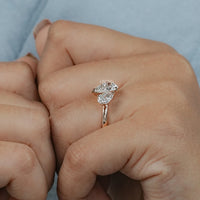 Pear Lab Diamond Dainty Toi Moi Wedding Band