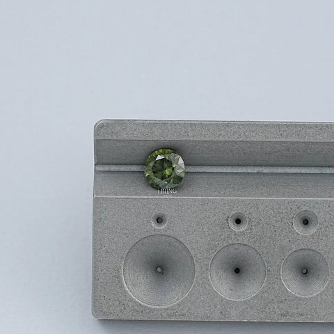Green Round Lab Grown Loose Diamond